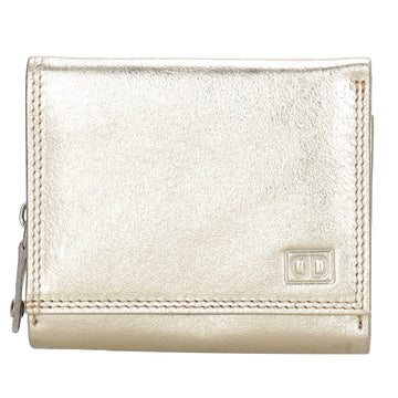 Lederbörse 10x9cm mit Überschlag in Gold und RFID-Schutz - leder-accessoires.com