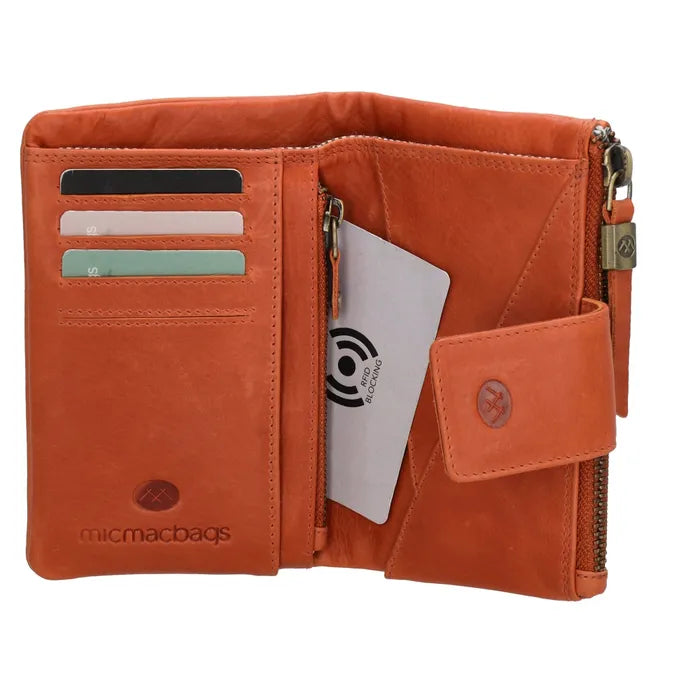 Lederbörse 15x9cm in Orange mit Druckknopf und Reißverschlussfach - leder-accessoires.com