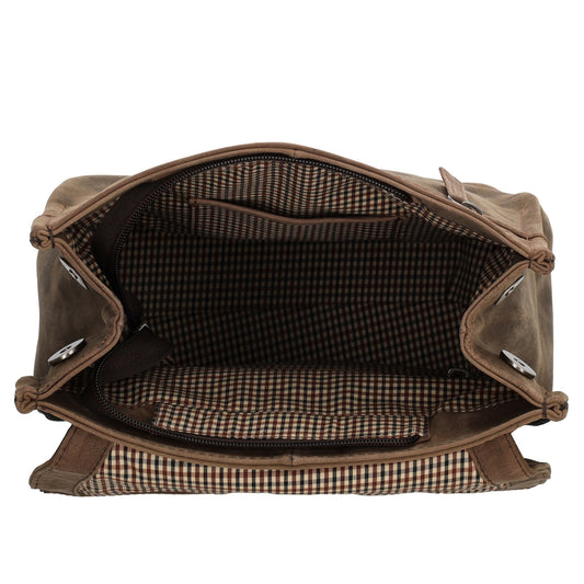 Rucksack 25,5x 23,5cm in Braun mit Überschlag und Magnetverschluss aus Leder - leder-accessoires.com