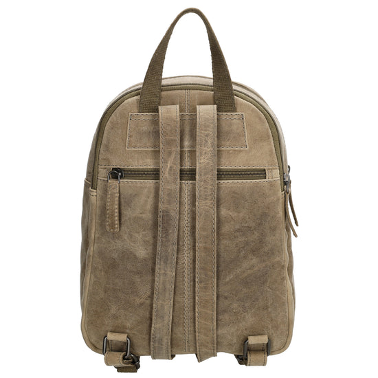 Lederrucksack 20,5 x 28,5cm in Sand mit Reißverschluss und Vortasche - leder-accessoires.com