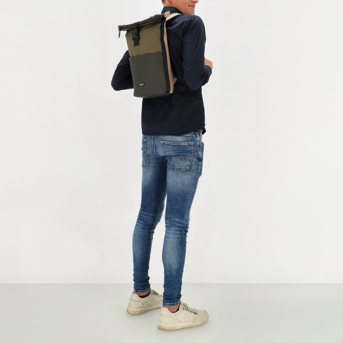 Rolltoprucksack 42x28x10cm in Olive|Khaki Multicolor mit Klickverschluss - leder-accessoires.com