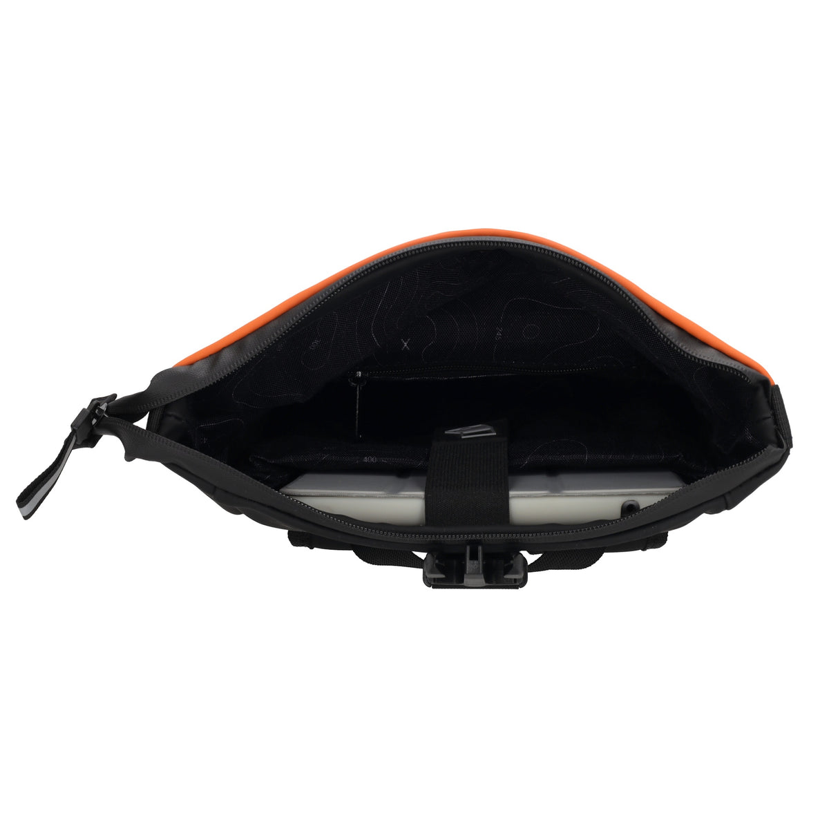 Rolltop-Rucksack 28x42cm in Orange mit Reißverschluss und Steckfach - leder-accessoires.com