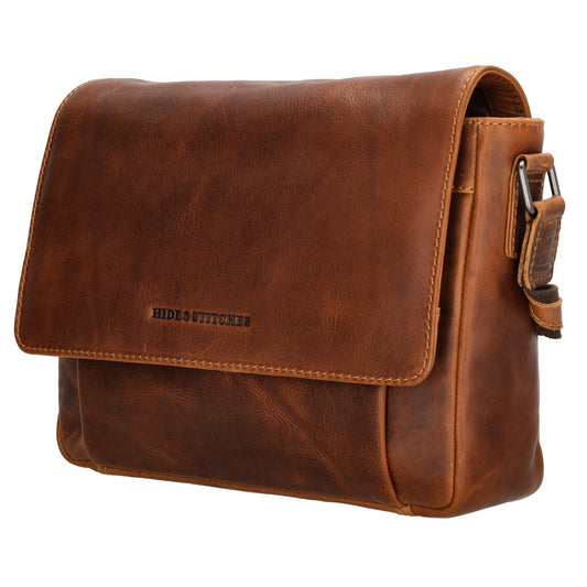 Schultertasche 28x19cm in Braun aus Leder mit Überschlag - leder-accessoires.com