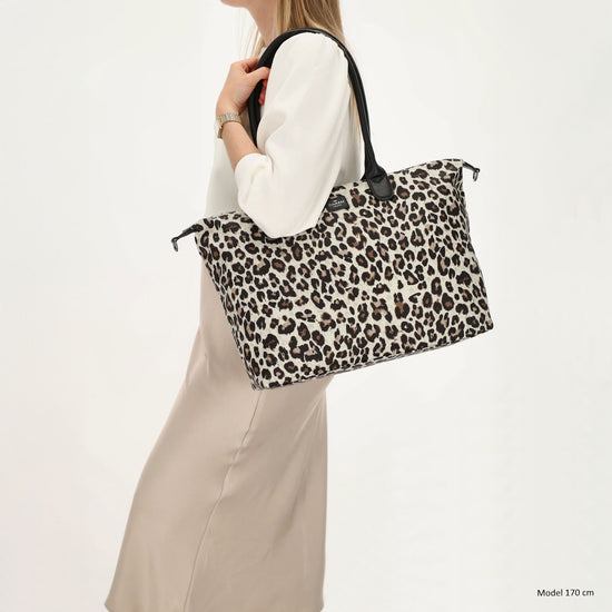 Shopper 51x33cm Leo-Optik aus Nylon|Polyester - leder-accessoires.com
