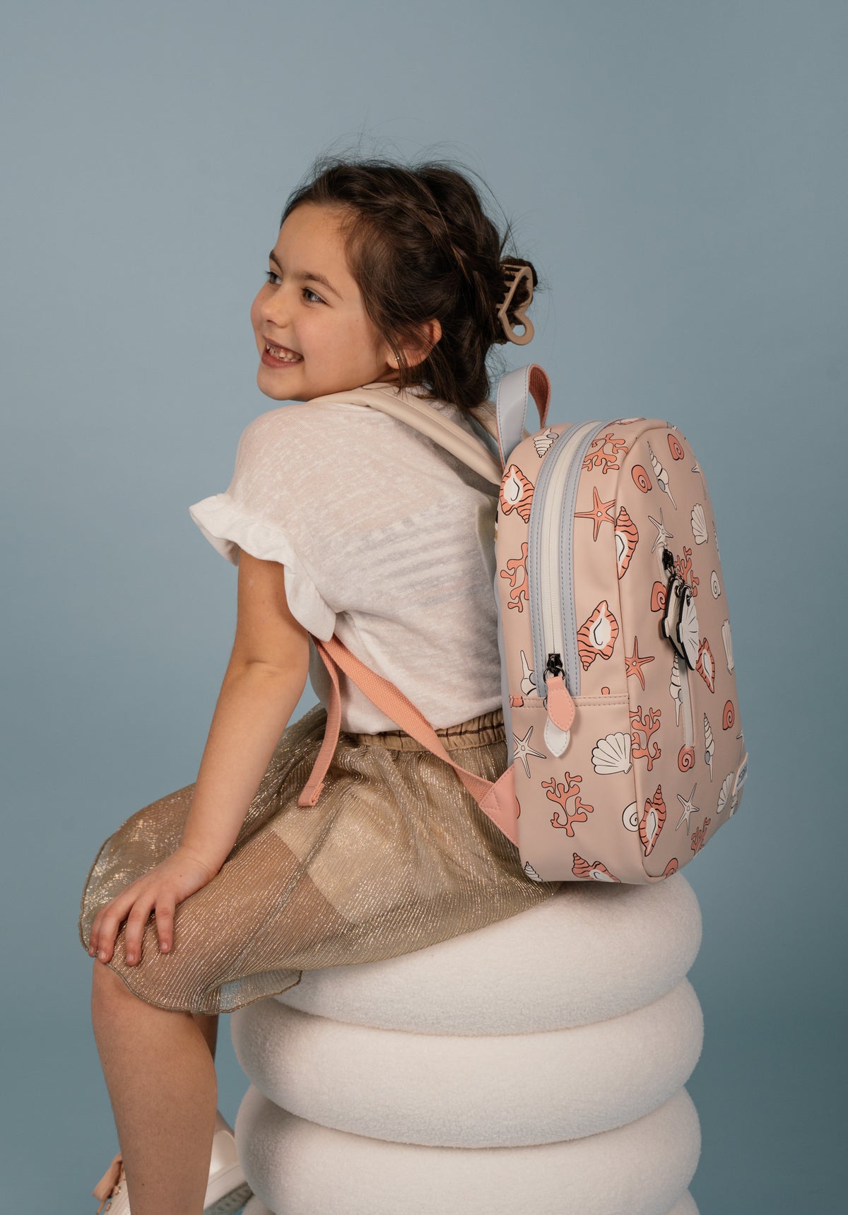 Kinderrucksack 25x35cm mit Muschel-Muster in Creme - leder-accessoires.com