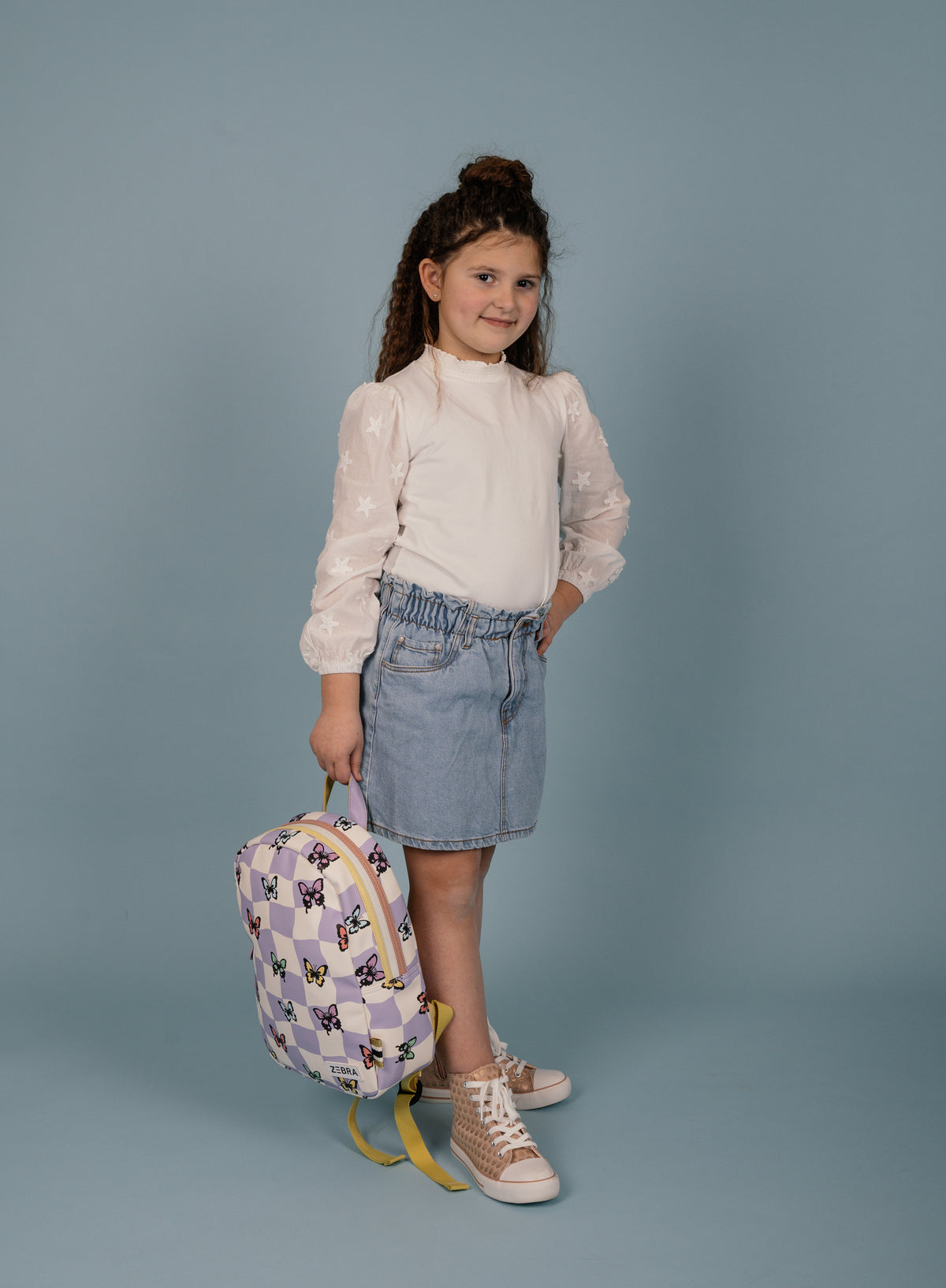 Kinderrucksack 25,5x36cm Schmetterlinge in Lila - leder-accessoires.com
