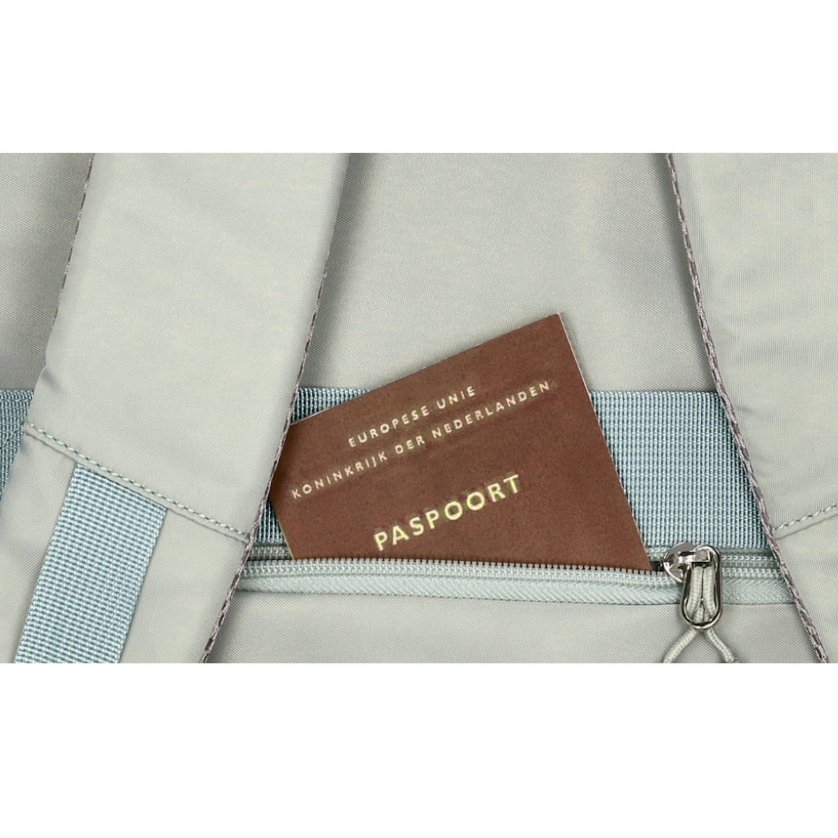 Businessrucksack 25 x 33cm in Hellgrün mit Reißverschluss und Aufsteckfunktion Trolley - leder-accessoires.com
