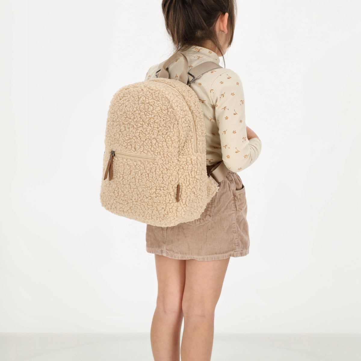Teddyrucksack 25x32cm in Beige mit Reißverschluss - leder-accessoires.com