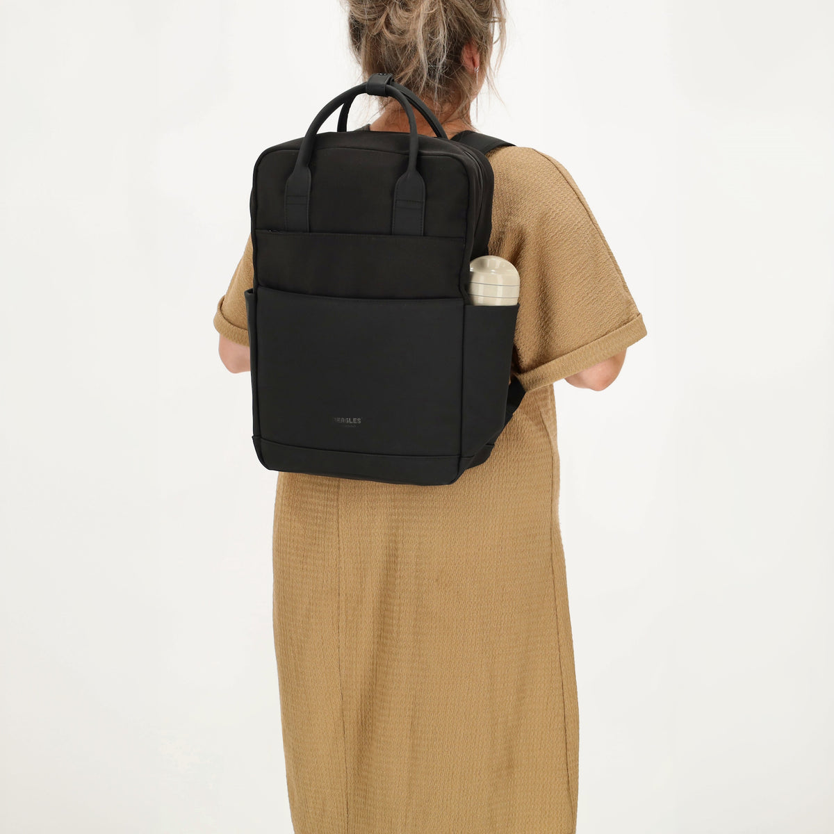 Business-|Schulrucksack 21 x 37cm in Schwarz mit Aufsteckfunktion Trolley - leder-accessoires.com
