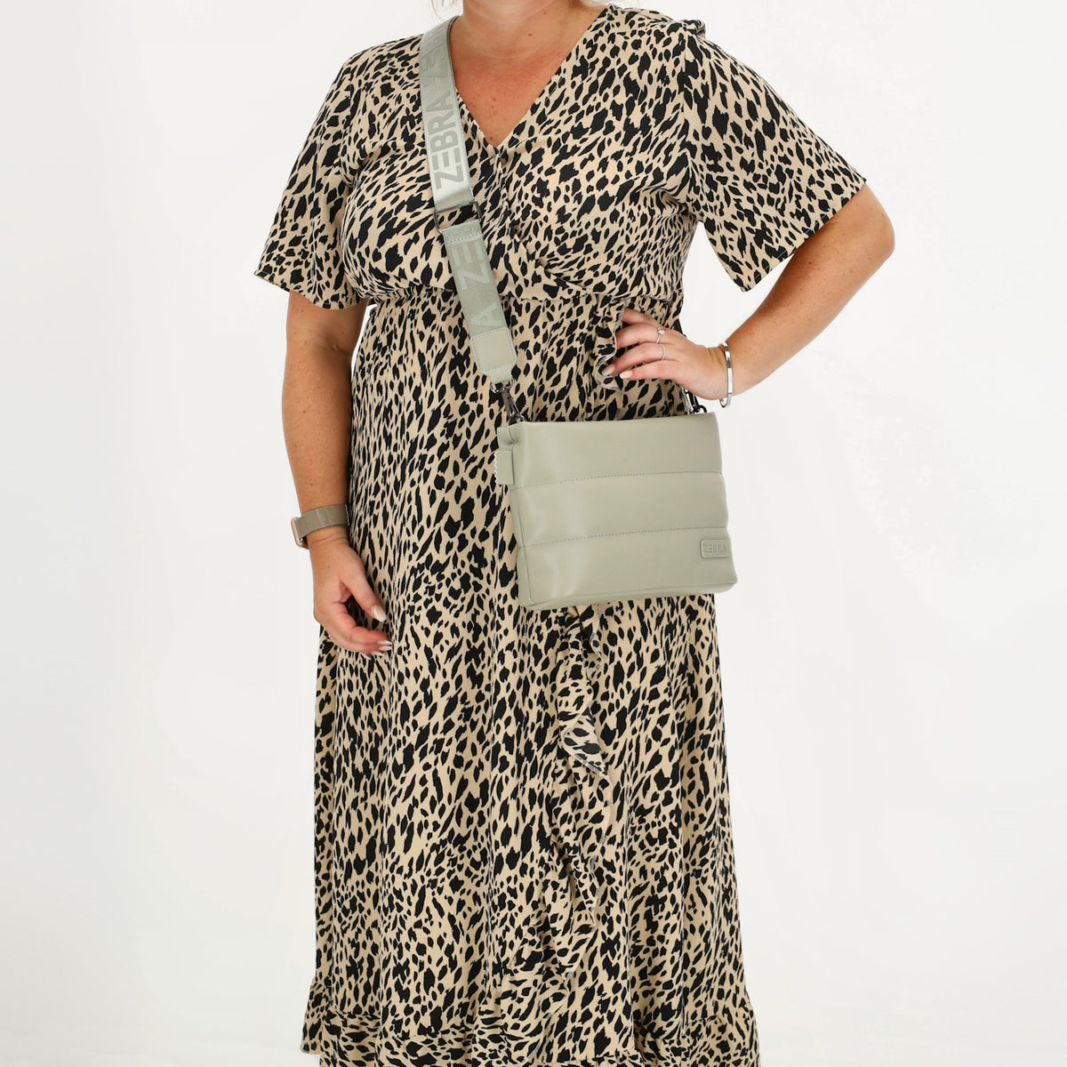 Umhängetasche gesteppt 24x16cm in Mint aus Kunstleder - leder-accessoires.com
