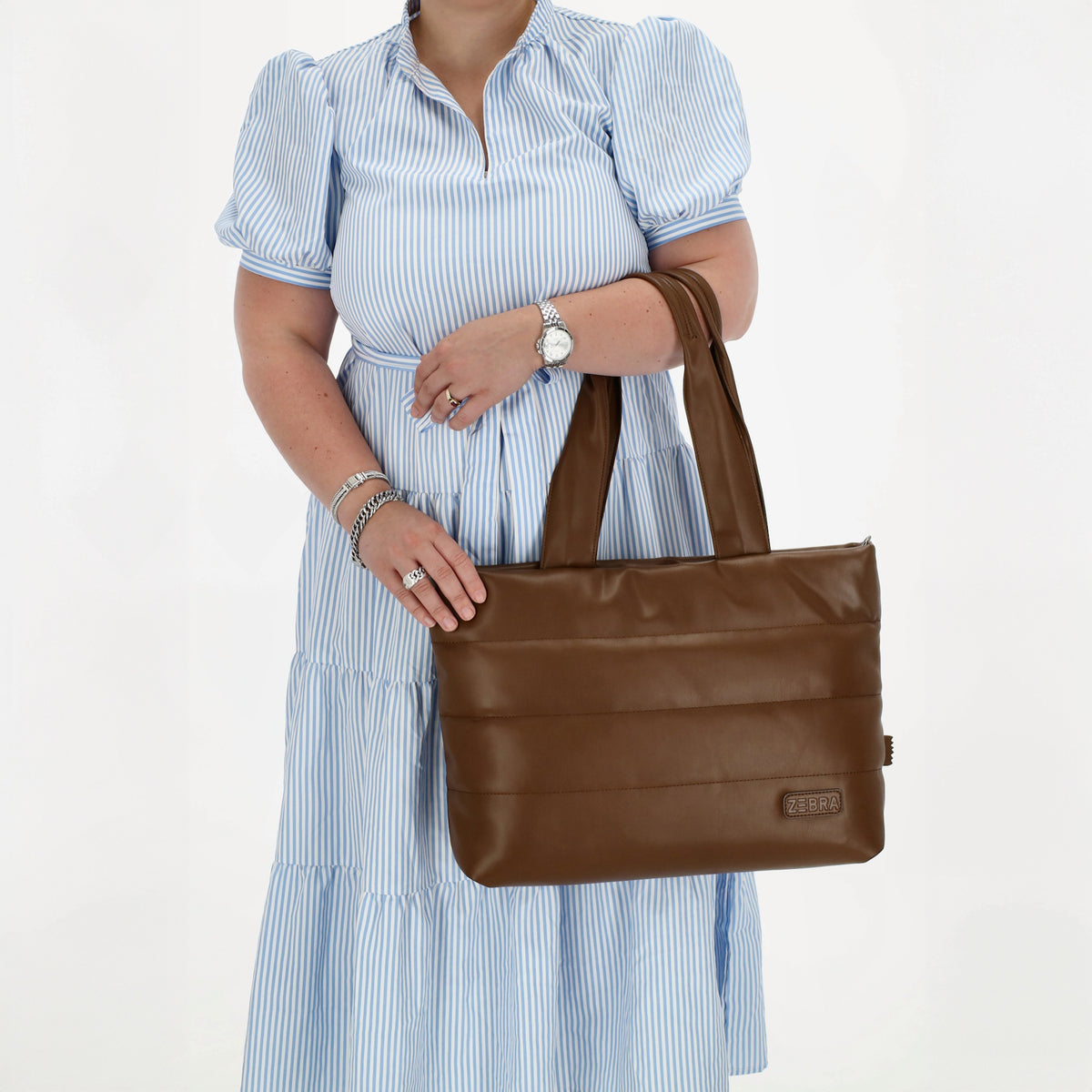 Shopper gesteppt 48x30cm in Braun aus Kunstleder - leder-accessoires.com