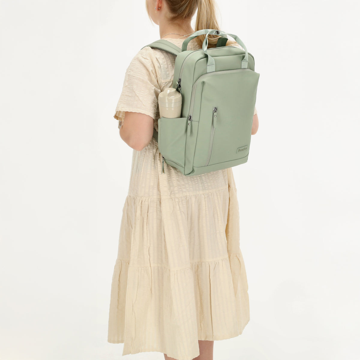 Rucksack 39x28cm in Mint mit Aufsteckfunktion - leder-accessoires.com