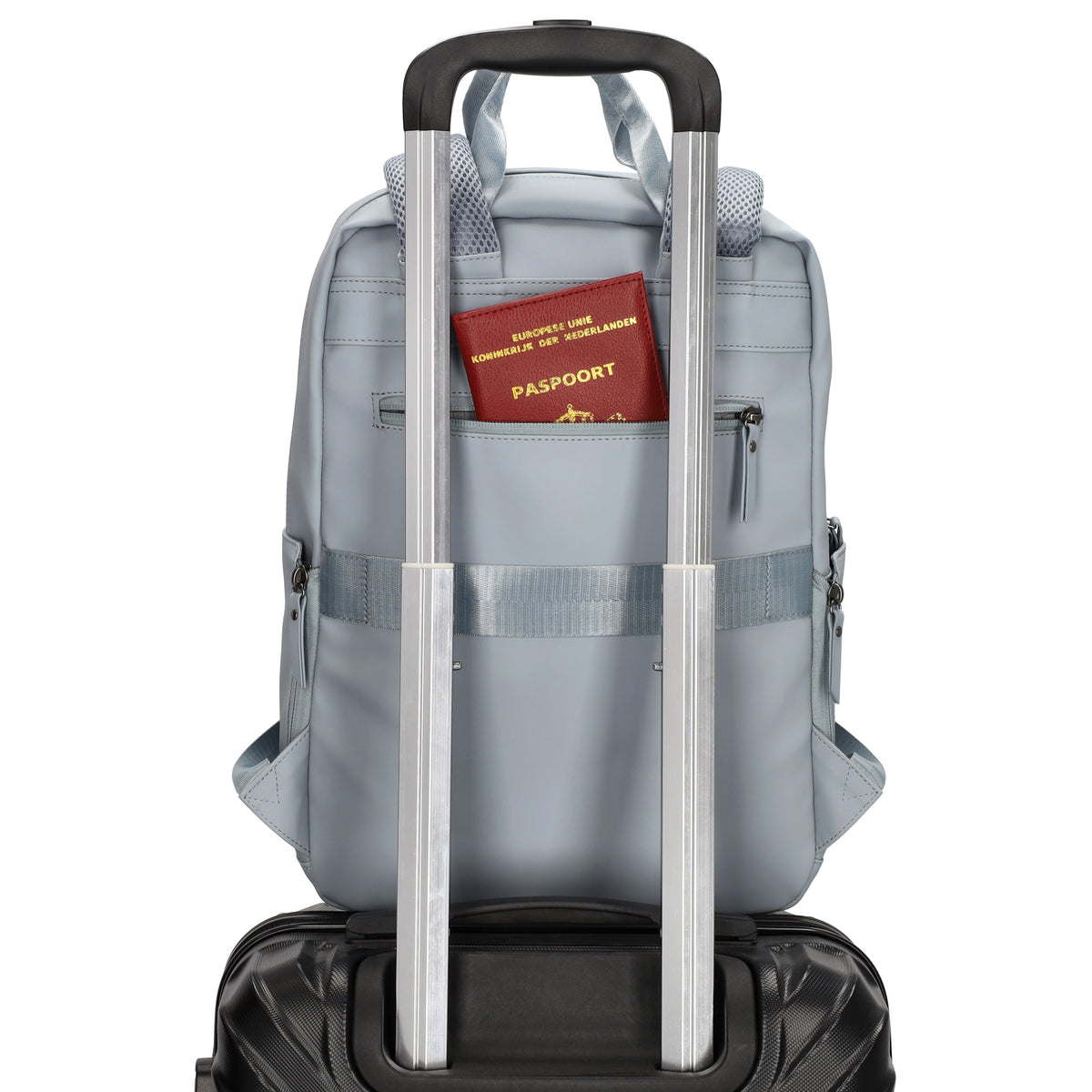 Rucksack 39x28cm in Hellblau mit Aufsteckfunktion - leder-accessoires.com