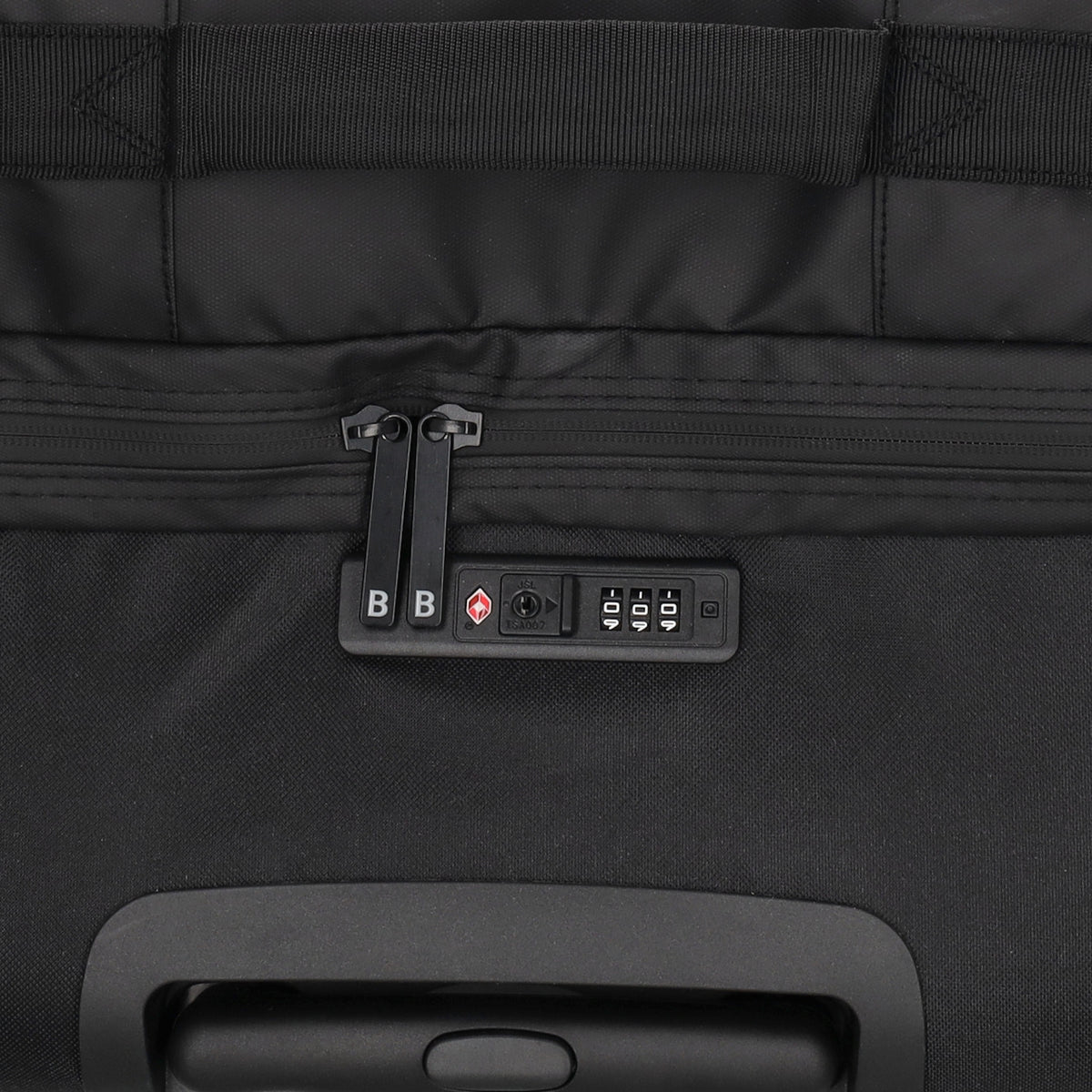 Reisetrolley 76cm 2-Rad in Schwarz aus wasserabweisendem Nylon - leder-accessoires.com