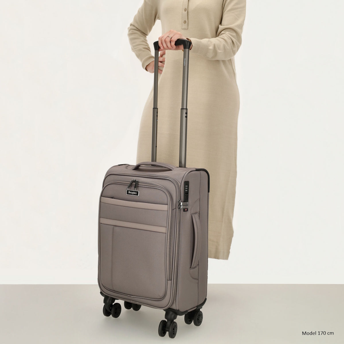 Reisetrolley|Weichgepäck 55cm in Taupe mit 4-Rad - leder-accessoires.com