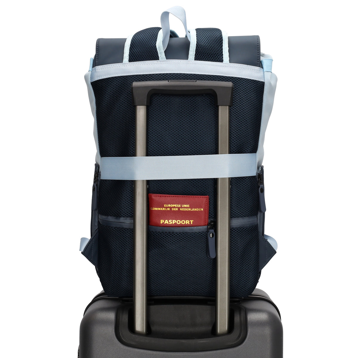 Hellblauer Laptoprucksack 26x41,5cm bis 17,3 Zoll mit vielen Fächern - leder-accessoires.com