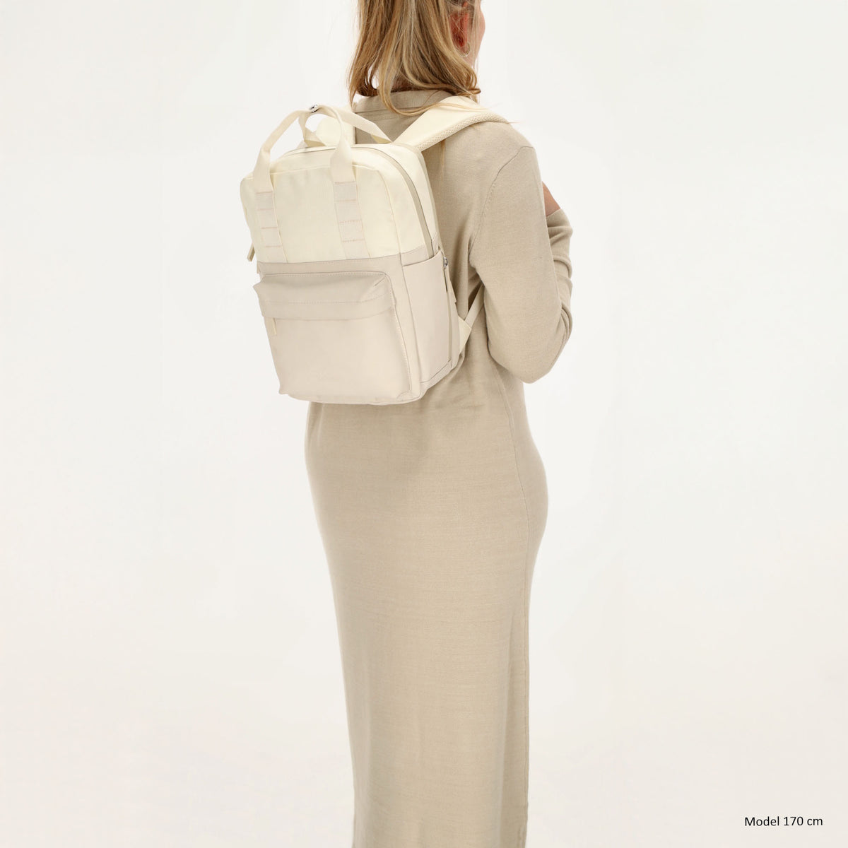 Rucksack 33 x 23,5 x 9cm in Natur aus Nylon|Polyester - leder-accessoires.com