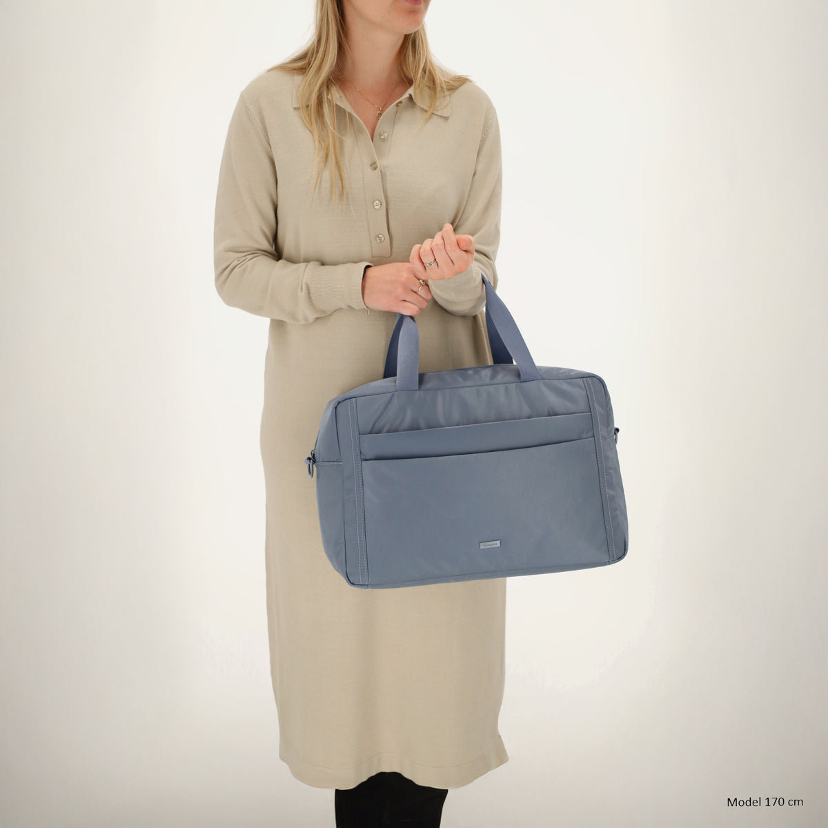 Reisetasche 41 x 28cm in Jeansblau mit Aufsteckfunktion - leder-accessoires.com