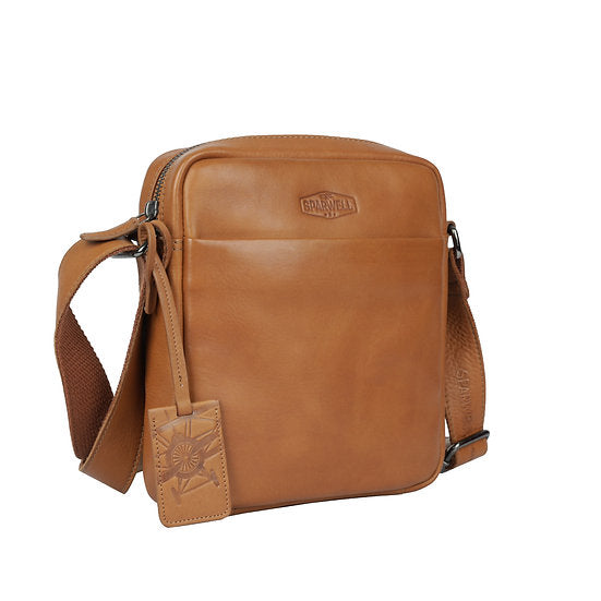 Umhängetasche 20x22,5cm in Cognac mit Reißverschluss - leder-accessoires.com
