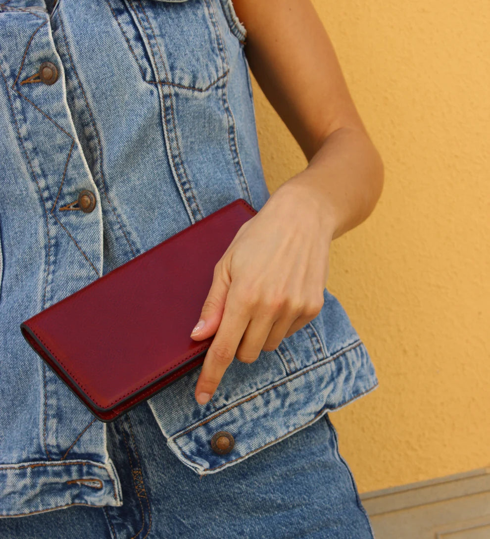 Lederbörse 20,5x10cm in Rot mit Kartenfächer aus Leder - leder-accessoires.com
