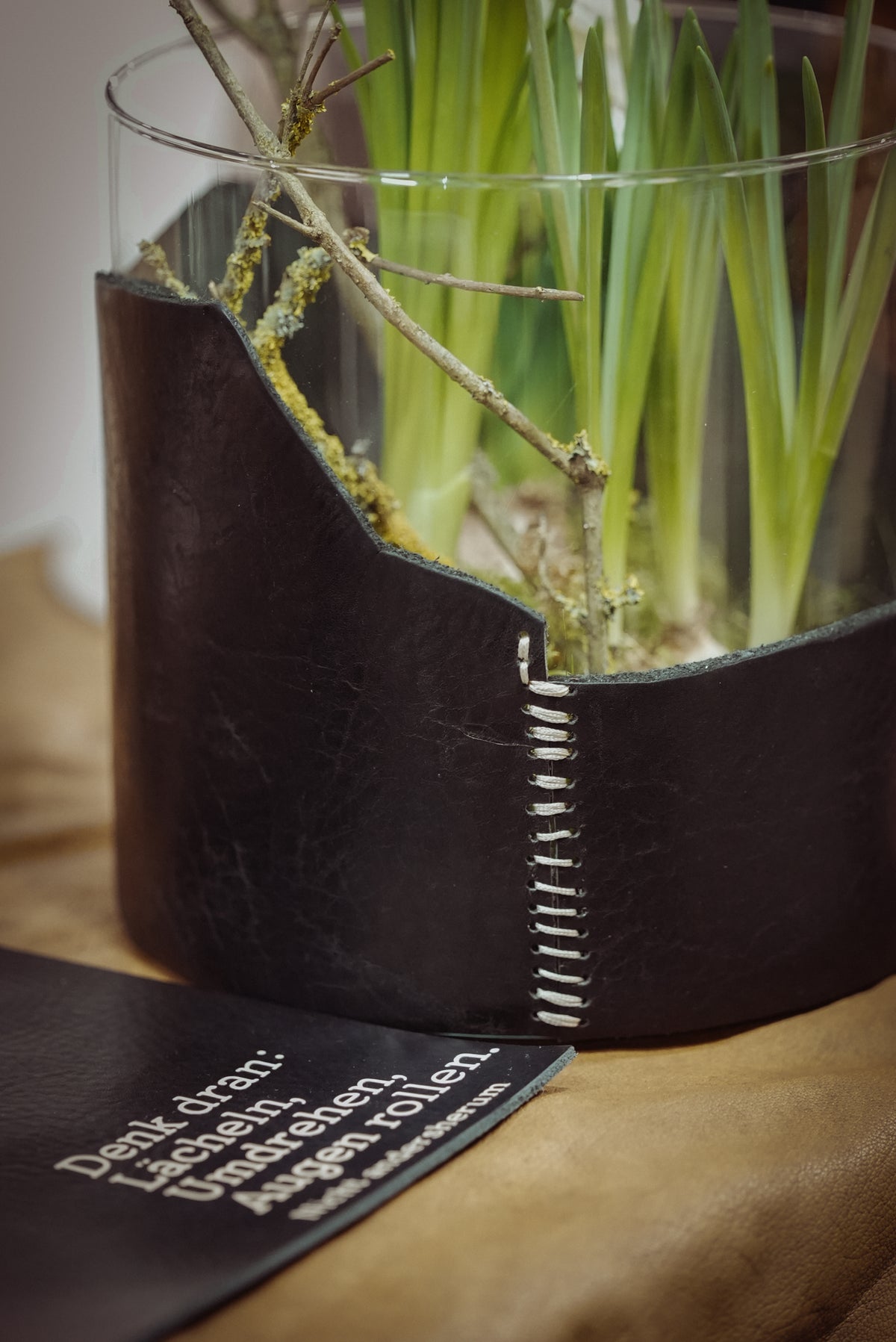 GLAS TRIFFT LEDER – Dein Design-Workshop │ 21. MÄRZ 2026 - leder-accessoires.com