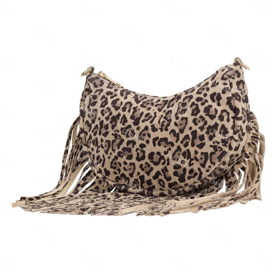 Crossbody-Tasche 22,5x12cm in Leo-Optik mit Franzen - leder-accessoires.com