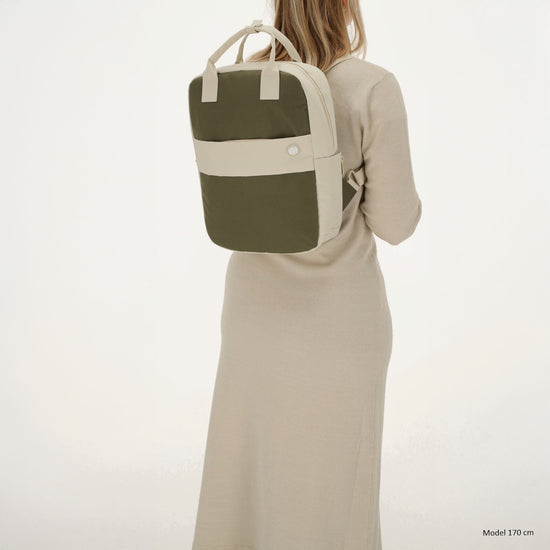 Laptoprucksack 37x27cm in Oliv|Natur aus Nylon - leder-accessoires.com