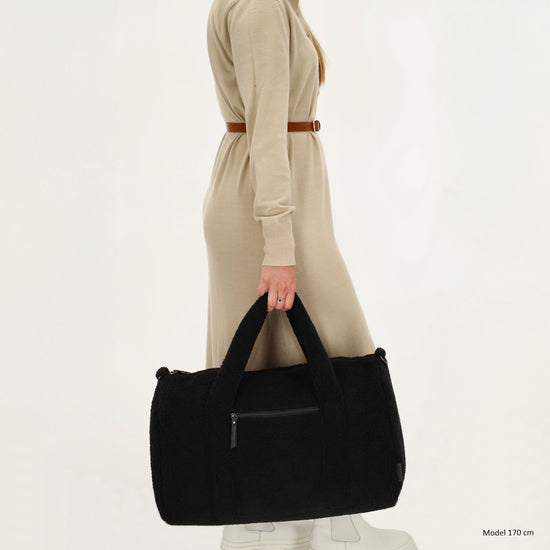 Reisetasche Teddy 50x32cm  in Schwarz mit Reißverschluss - leder-accessoires.com