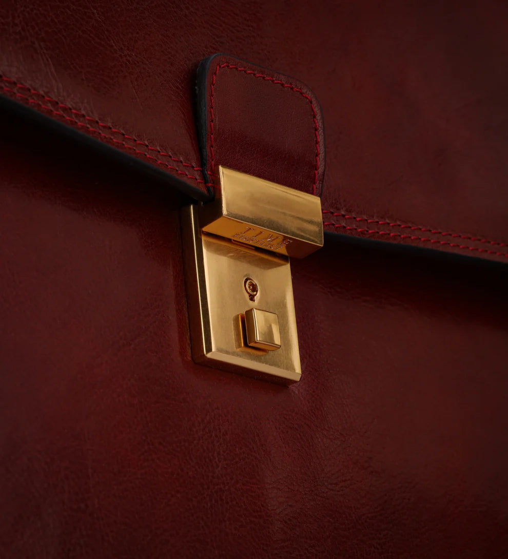 Dokumententasche 39,5 x 29,5m in Rot aus Leder mit Überschlag und Schloss - leder-accessoires.com