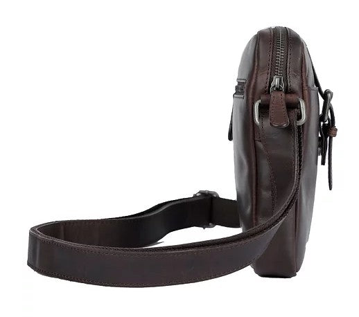 Umhängetasche aus Leder in Braun mit Reißverschluss - leder-accessoires.com