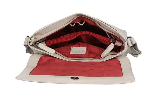 Umhängetasche Querformat aus Leder in Beige mit Überschlag - leder-accessoires.com