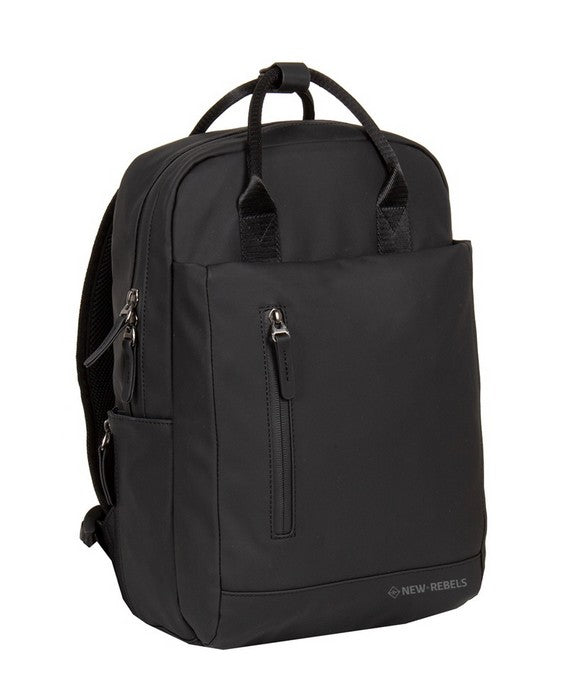 Laptoprucksack 9L in Schwarz mit verschweißten Reißverschlüssen - leder-accessoires.com