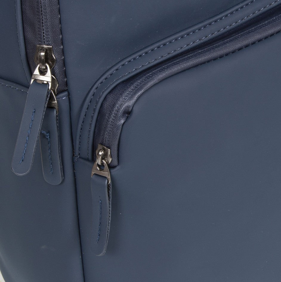 Rucksack 11L in Blau|Marine mit Vortasche - leder-accessoires.com