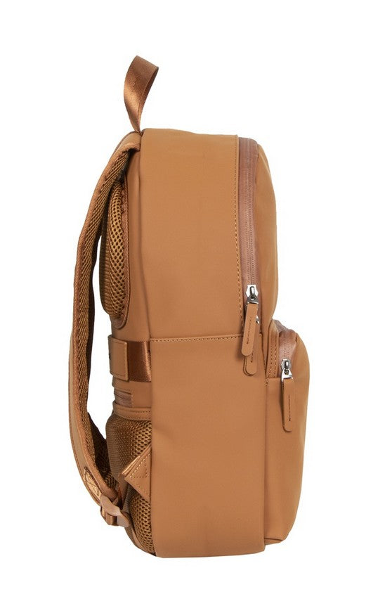 Rucksack 11L in Cognac mit Vortasche - leder-accessoires.com