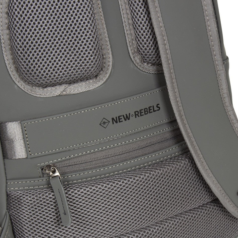 Rucksack 11L in Grau mit Vortasche - leder-accessoires.com