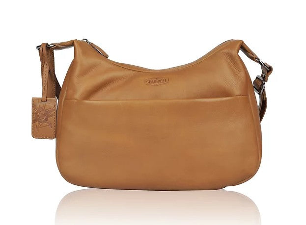 Umhängetasche|Bananenform aus Leder in Cognac mit Reißverschluss - leder-accessoires.com