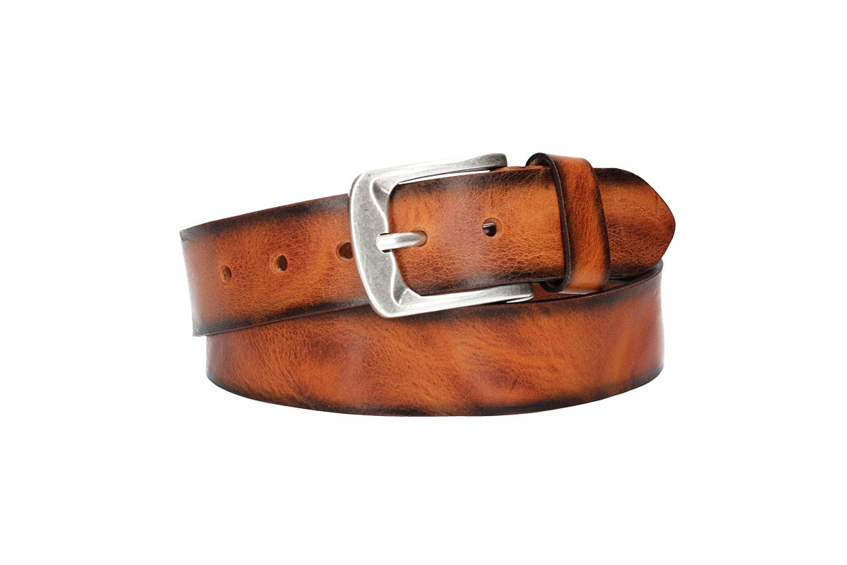 Jeansgürtel 40mm in Cognac mit Airbrushkante und Dornschließe Altsilber - leder-accessoires.com